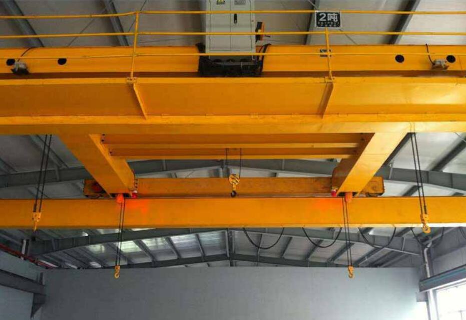 LHE型電動(dong)葫蘆雙(shuāng)梁橋式(shì)起重機(ji)