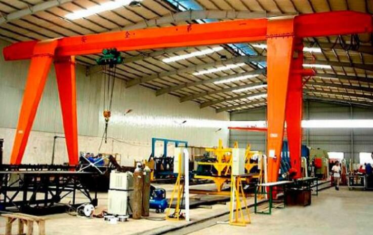 門(men)式起重機安(an)裝注意事項(xiang)