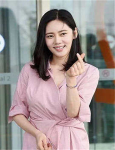 让女生滴水的段子视频-美人主管