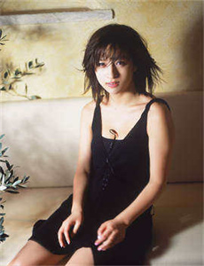 和朋友换娶妻3野外夫妇交-帅哥摸舔美女全身视频